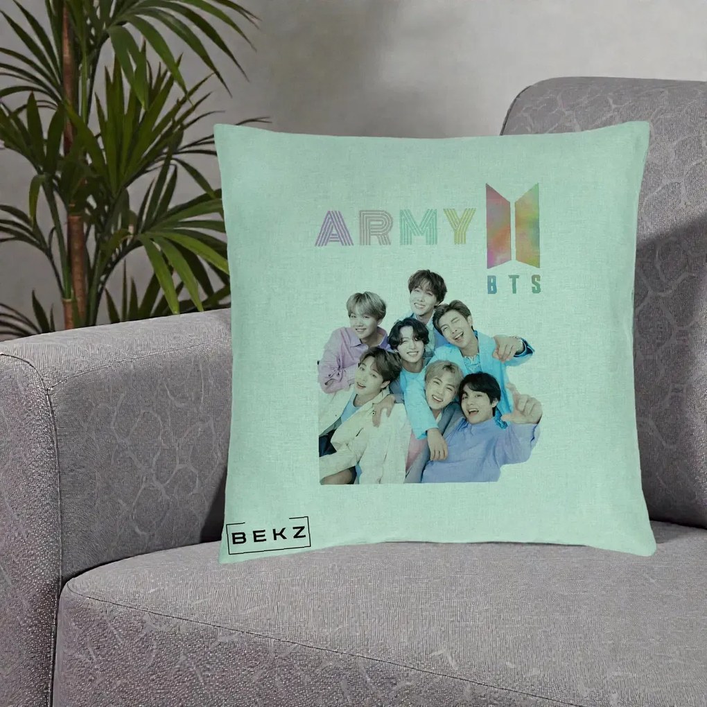 Perna Personalizata K-pop BTS ARMY Fotografie Grup Veseli, 40x40 cm, Verde Menta, Husa Detasabila, Perna Inclusa, BEKZ®