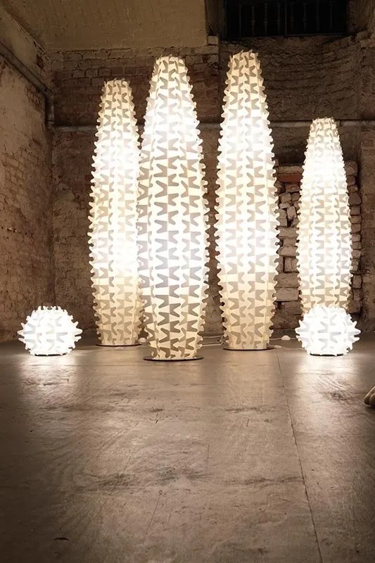 Lampadar design Art Deco realizat manual Cactus XXL Gold