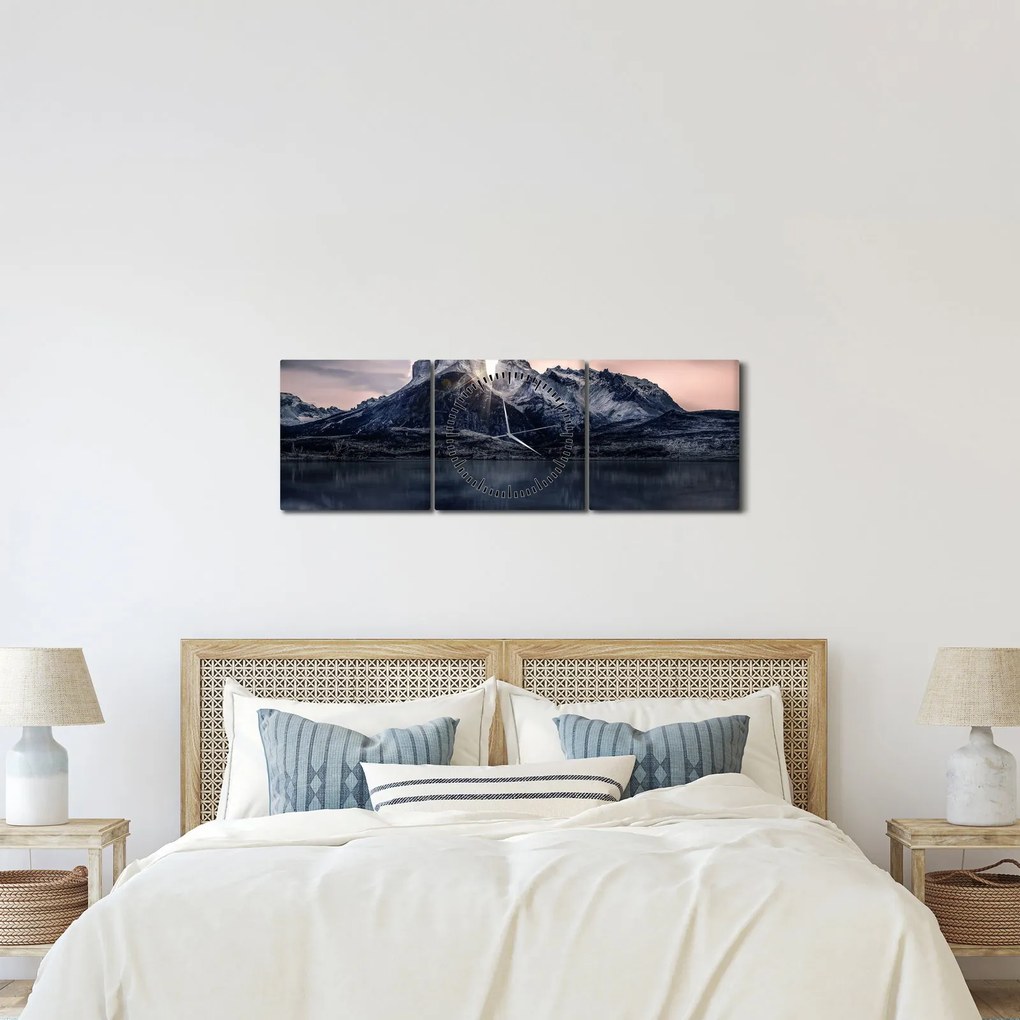 Tablou lacul cu munte (cu ceas) (90x30 cm)