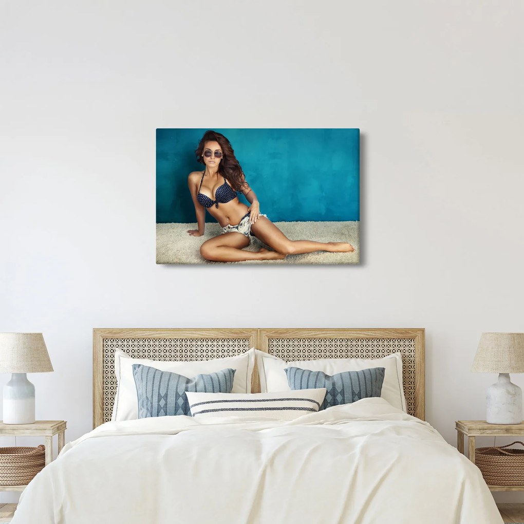 Tablou - Femeia pozând (90x60 cm)