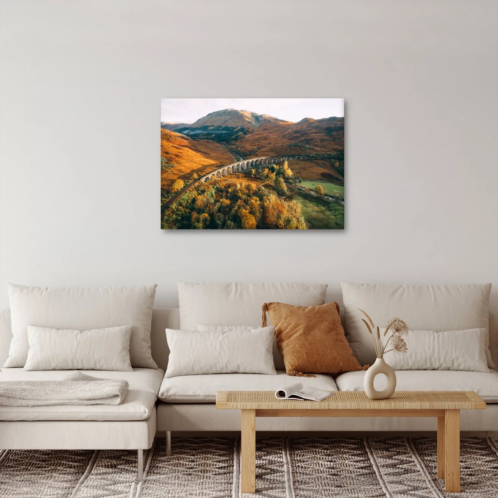 Tablou cu pod în valea din Scoția (70x50 cm)