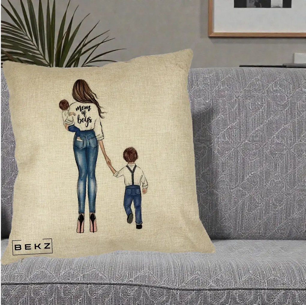 Cadou pentru Mama - Perna Personalizata Mom of Boys Mama cu Baietii, 40x40 cm, Crem, Husa Detasabila, Perna Inclusa, BEKZ®