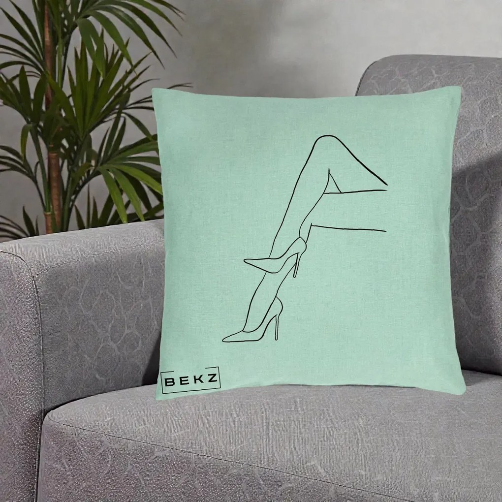 Perna Decorativa Picioare cu Tocuri Line Art, 40x40 cm, Verde Menta, Husa Detasabila, Perna Inclusa, BEKZ®