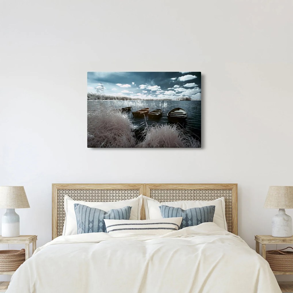 Tablou - Bărci de lemn pe lac (90x60 cm)