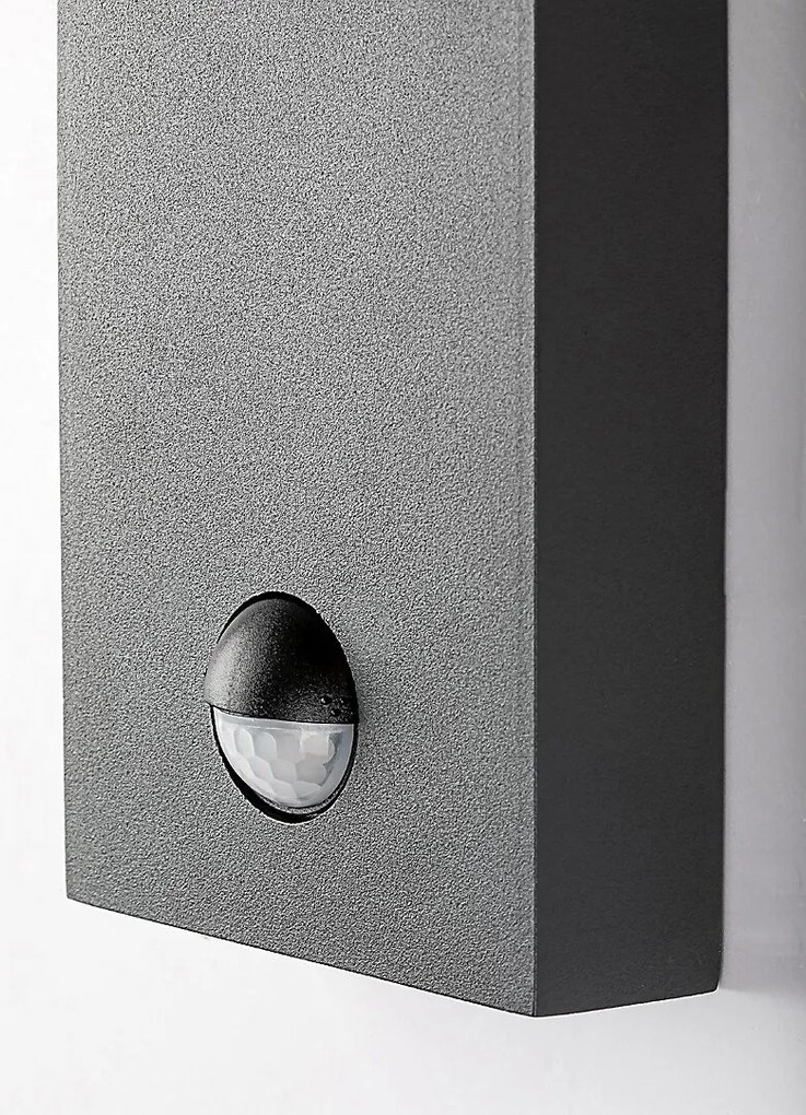 Aplica de perete cu senzor de miscare pentru iluminat exterior design modern IP44 Savano antracit