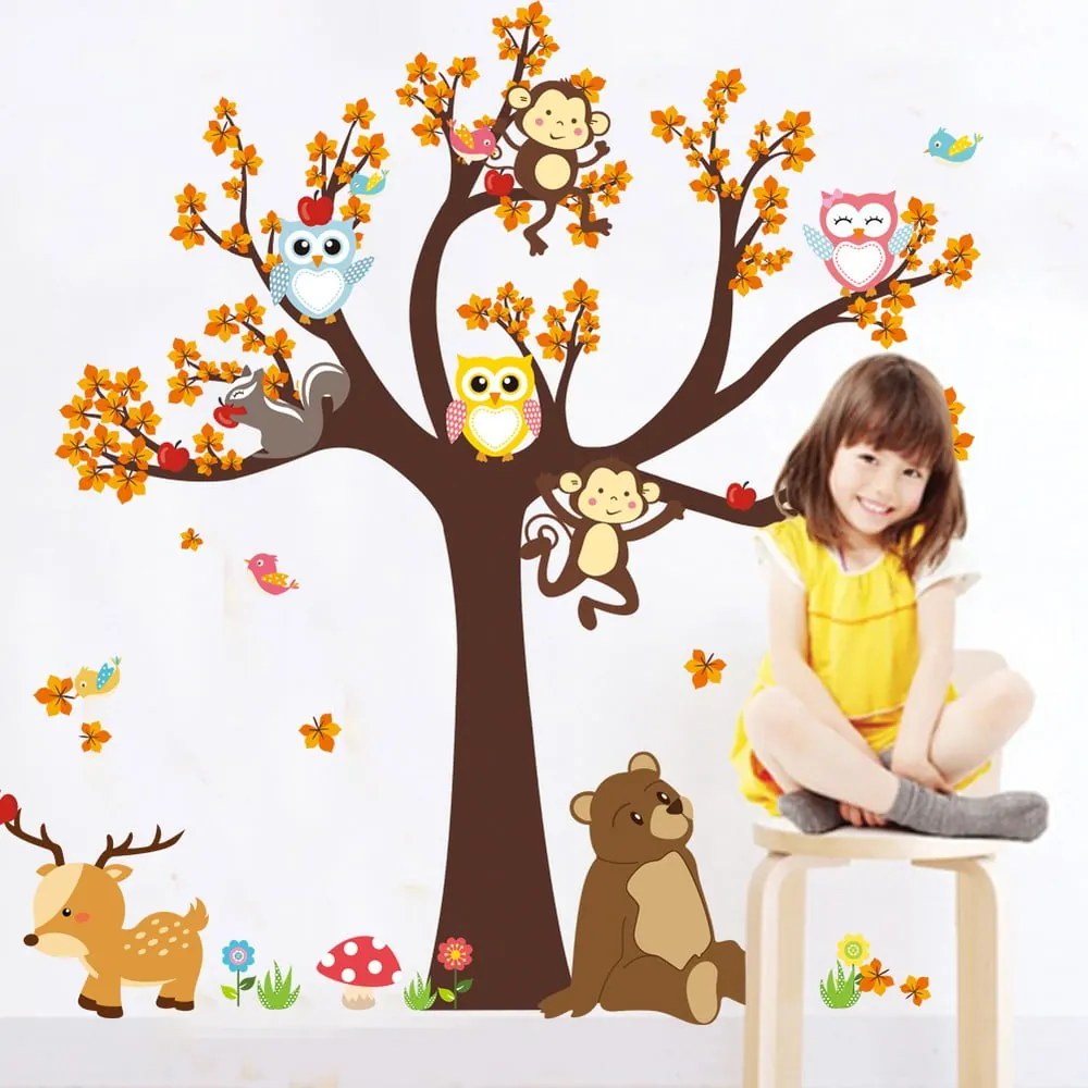 Autocolant pentru camera copiilor Ambiance Tree with Animals
