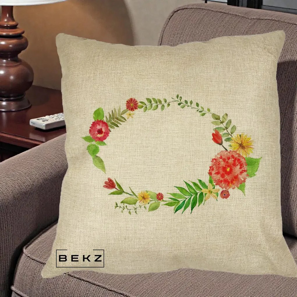 Perna Decorativa Coroana Florala Acuarela, 40x40 cm, Crem, Husa Detasabila, Perna Inclusa, BEKZ®