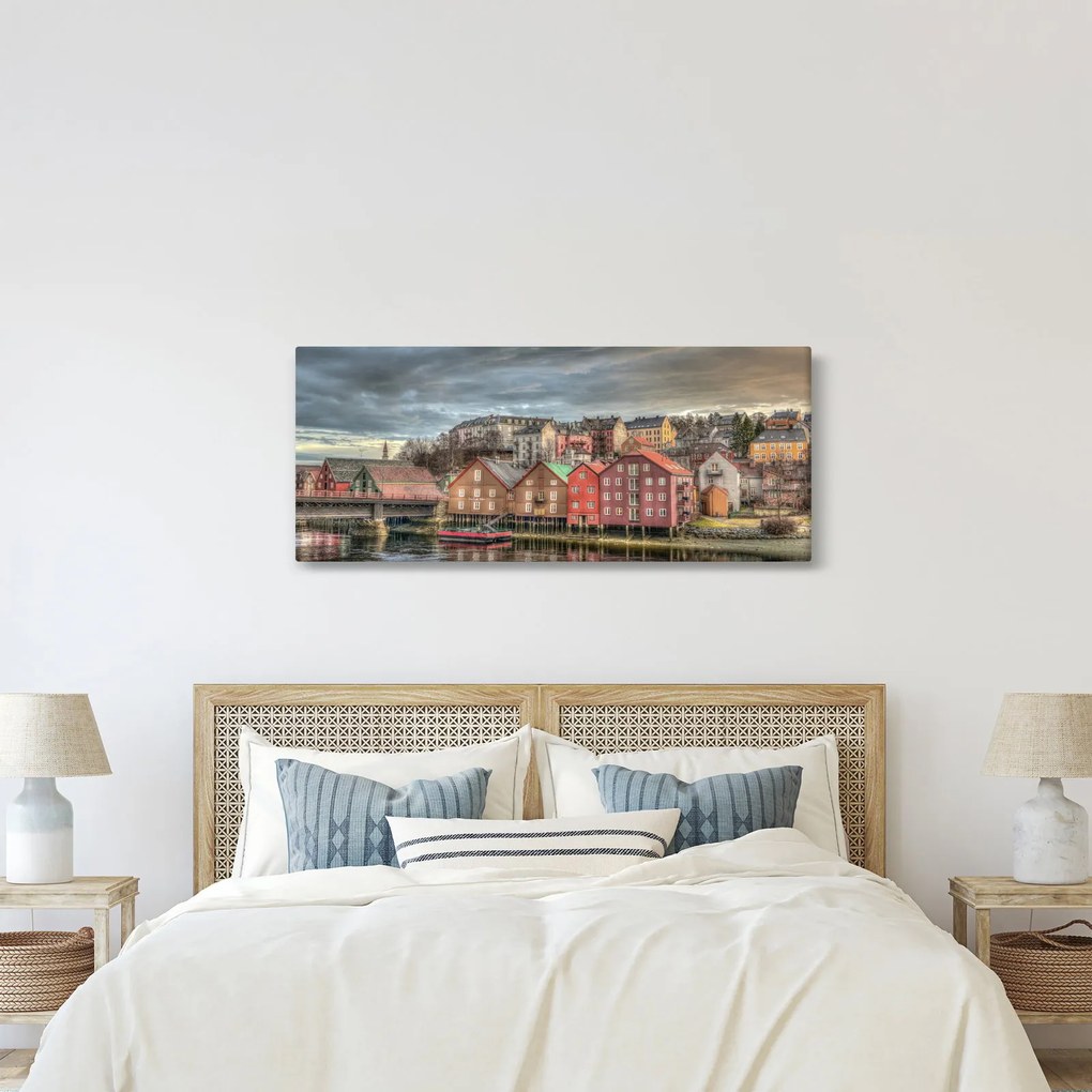 Tablou - Case lângă râu (120x50 cm)