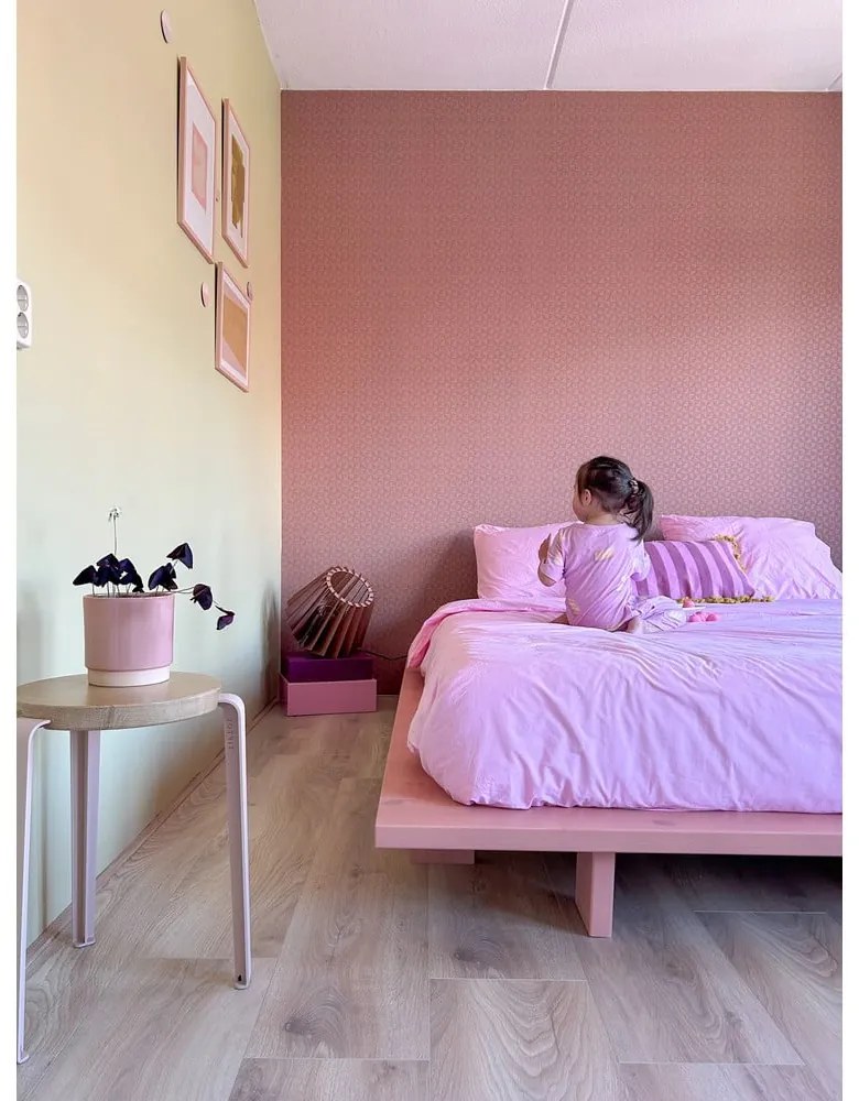 Pat matrimonial roz deschis din lemn masiv de pin cu somieră 140x200 cm Japan – Karup Design