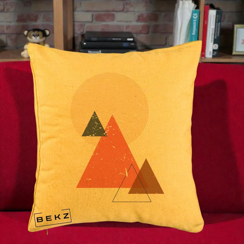 Perna Decorativa Geometric Munti si Soare, 40x40 cm, Galben, Husa Detasabila, Perna Inclusa, BEKZ®