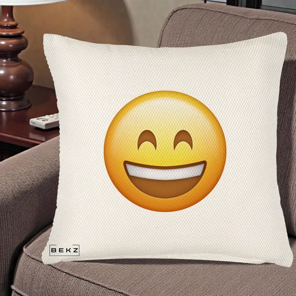 Perna Decorativa Emoji Zambet Mare, 40x40 cm, Crem Reliefat, Husa Detasabila, Perna Inclusa, BEKZ®