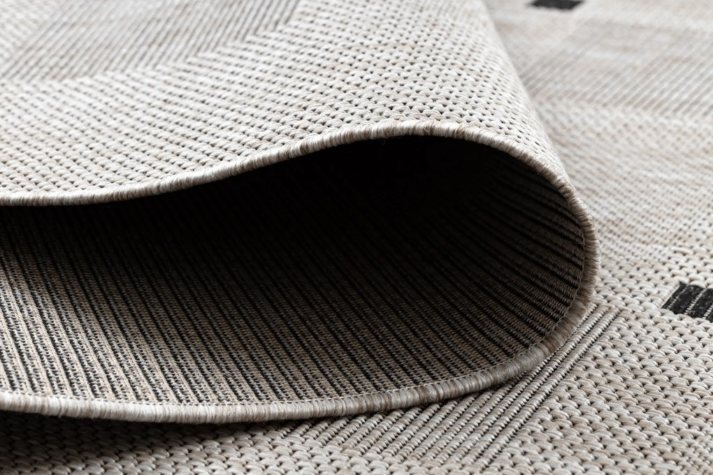Covor sisal Floorlux 20079 Pătrat argintiu si negru - SECUNDAR-COTATI PRODUSUL