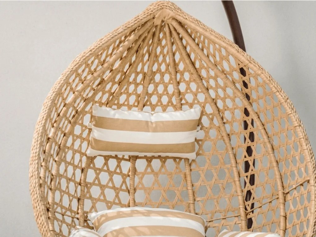 Scaun suspendat maro deschis TROPIKAL cu suport