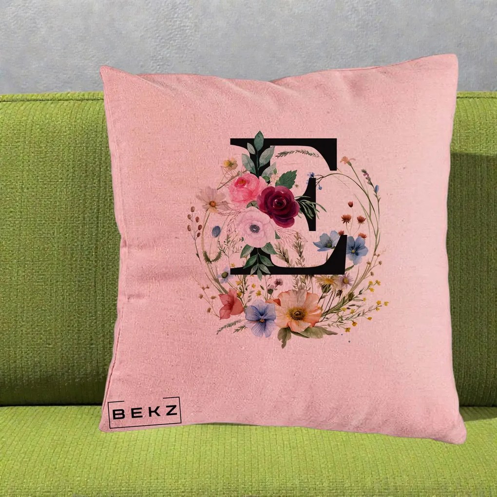 Cadou Personalizat - Perna Personalizata Monogram Litera E cu Flori Acuarela, 40x40 cm, Roz, Husa Detasabila, Perna Inclusa, BEKZ®