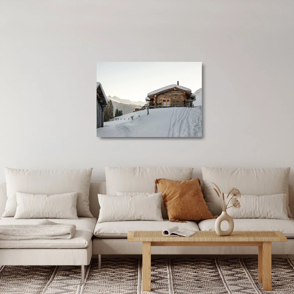 Tablou pe sticlă - cabana montană în zăpadă (70x50 cm)