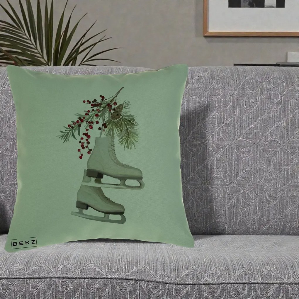 Perna Decorativa Patine cu Ramuri de Brad si Afine, 40x40 cm, Verde, Husa Detasabila, Perna Inclusa, BEKZ®