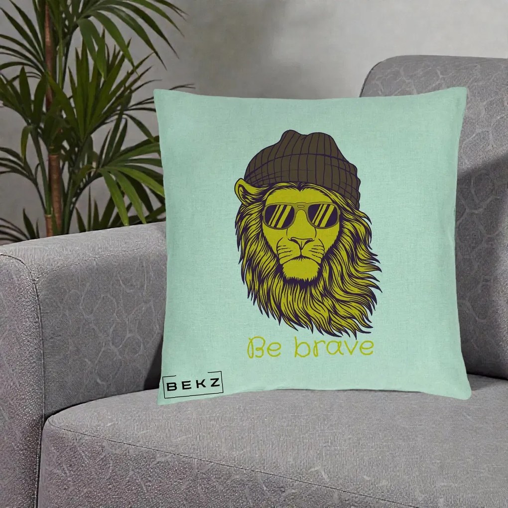 Perna Decorativa Leu Hipster Be Brave, 40x40 cm, Verde Menta, Husa Detasabila, Perna Inclusa, BEKZ®