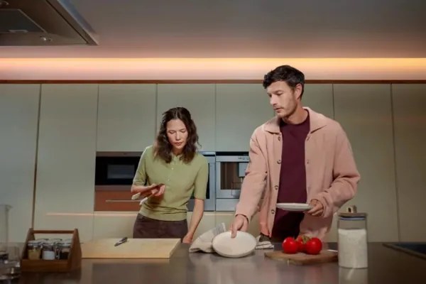 Philips - Bandă LED RGBW reglabilă Hue FLUX 3+2m LED/48,5W/230V 2200-6500K