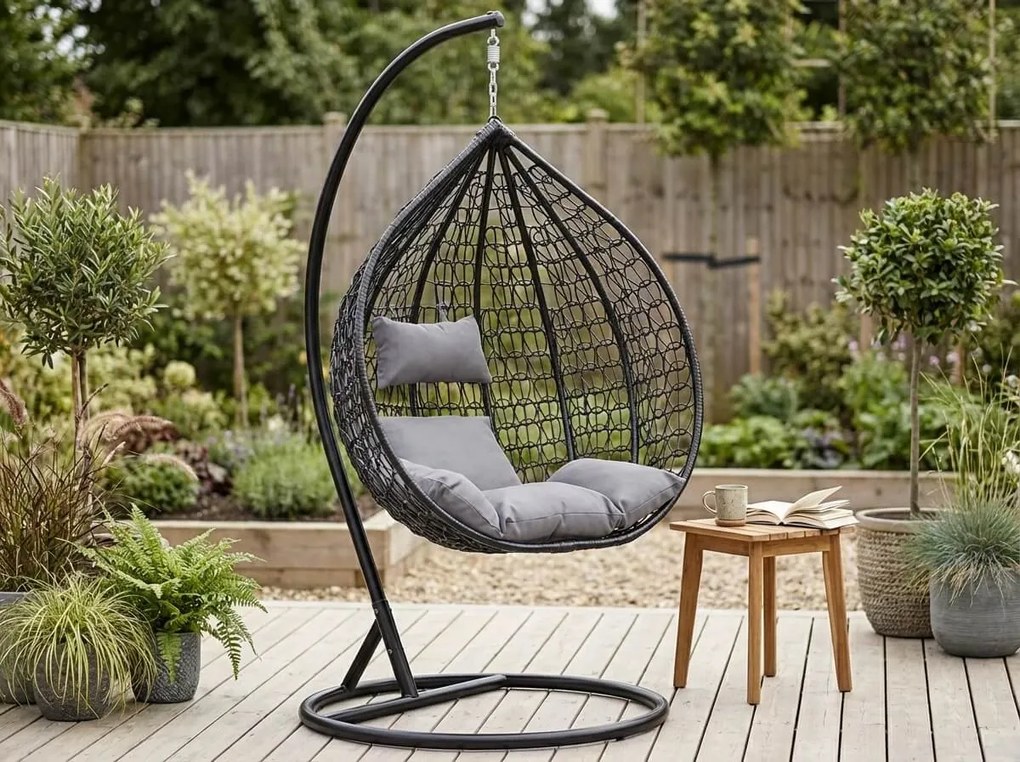 Scaun suspendat negru KOKON cu suport, perna deschisa