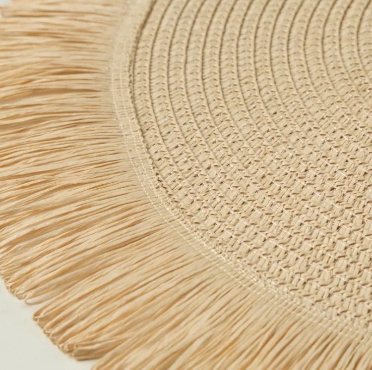Covoraș rotund în stil boho cu franjuri - set de masă 38 cm Bej