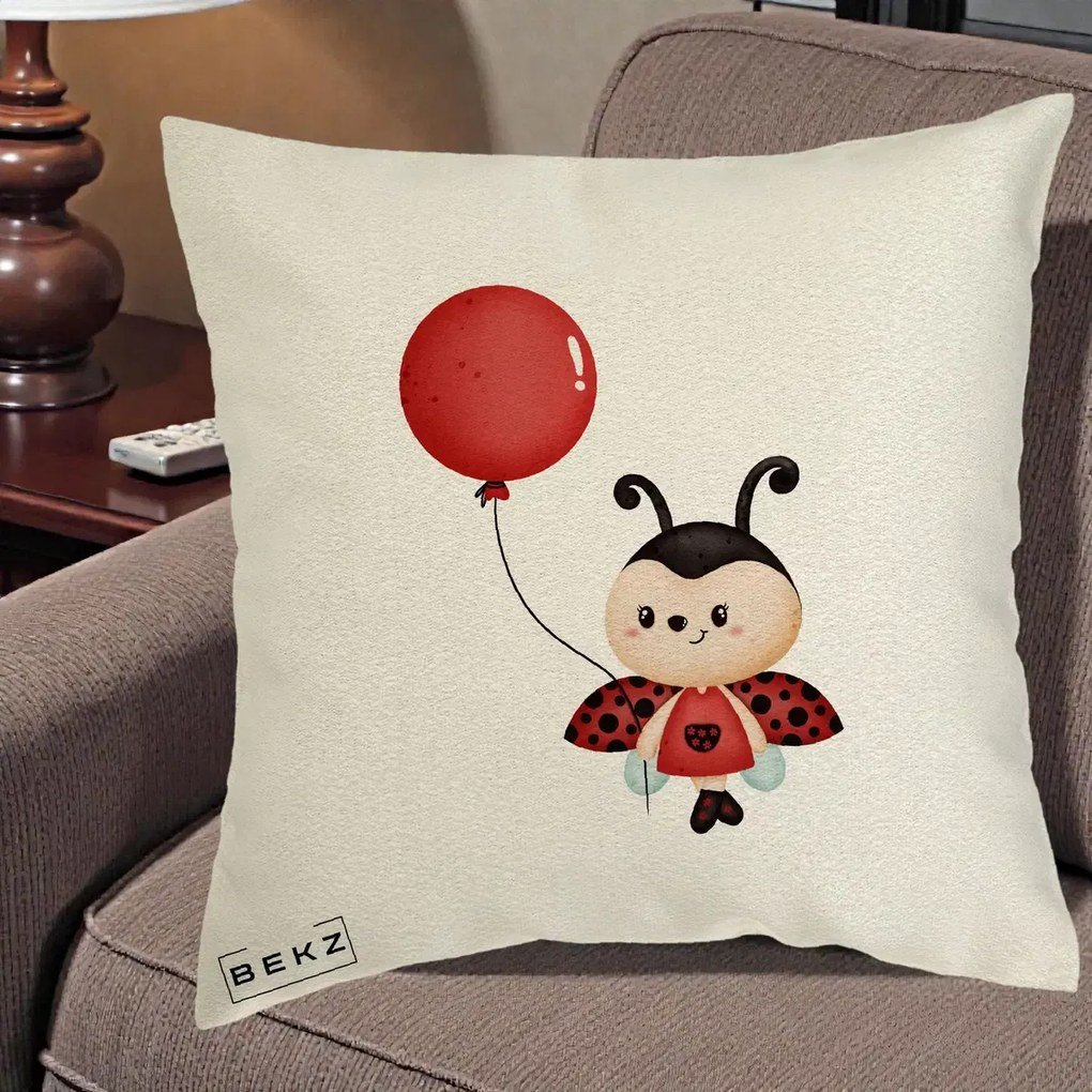 Perna Decorativa Buburuza cu Balon Rosu, 40x40 cm, Ecru, Husa Detasabila, Perna Inclusa, BEKZ®