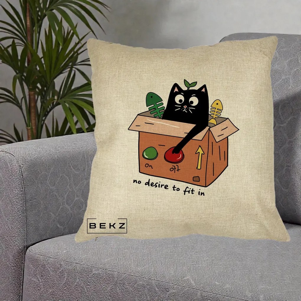 Perna Decorativa Pisica in Cutie No Desire to Fit In, 40x40 cm, Crem, Husa Detasabila, Perna Inclusa, BEKZ®