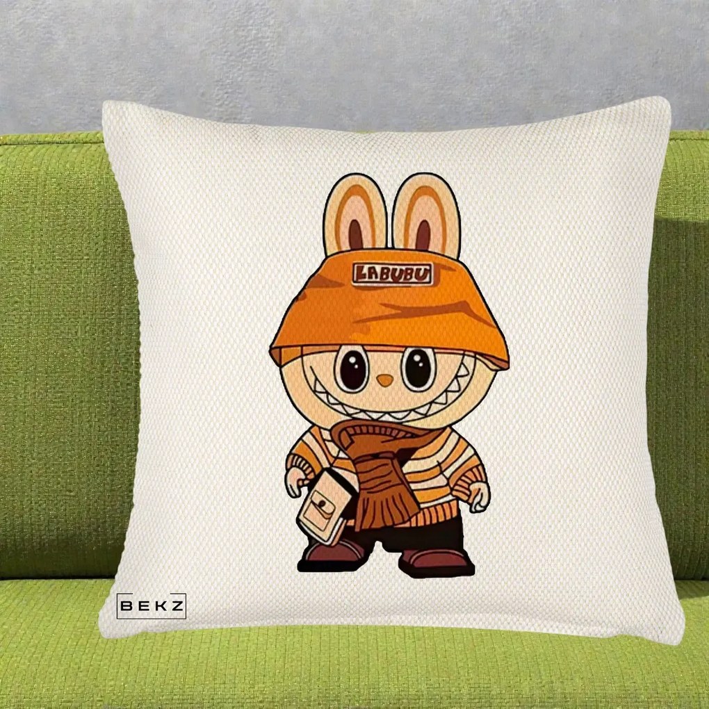 Perna Personalizata Labubu Streetwear Portocaliu, 40x40 cm, Crem Reliefat, Husa Detasabila, Perna Inclusa, BEKZ®