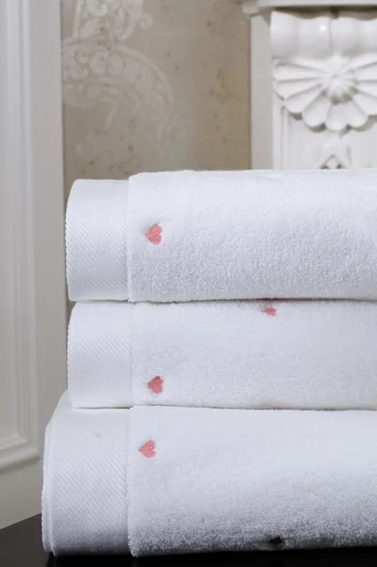 Set cadou de prosoape mici MICRO LOVE, 3 buc Alb – Inimioare albastre