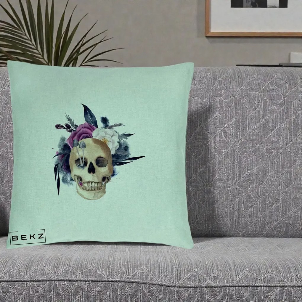 Perna Decorativa Craniu Floral cu Trandafiri si Ciuperci, 40x40 cm, Verde Menta, Husa Detasabila, Perna Inclusa, BEKZ®