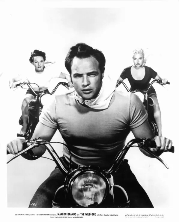 Fotografie Mary Murphy and Marlon Brando In 'The Wild One', Archive Photos