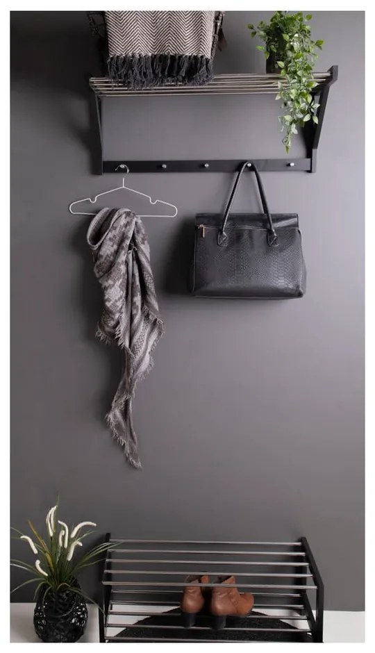 Cuier de perete negru din lemn de plop cu raft Padova - House Nordic
