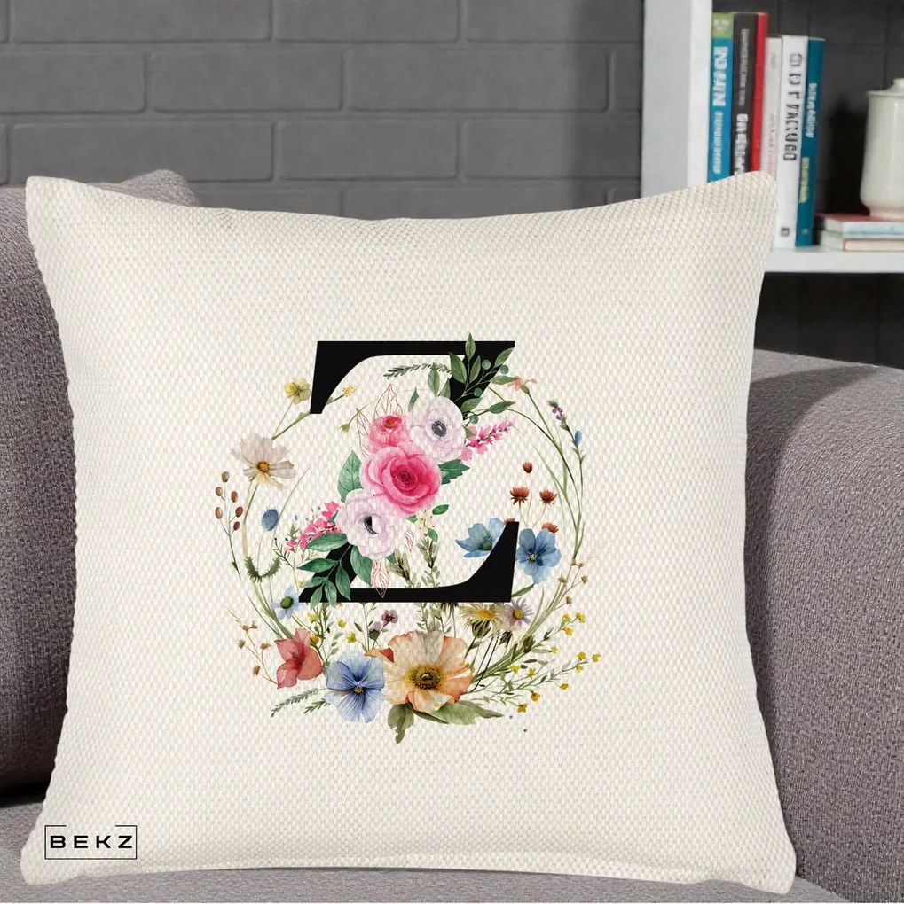 Cadou Personalizat - Perna Personalizata Monograma Florala Litera Z cu Coroana, 40x40 cm, Crem Reliefat, Husa Detasabila, Perna Inclusa, BEKZ®