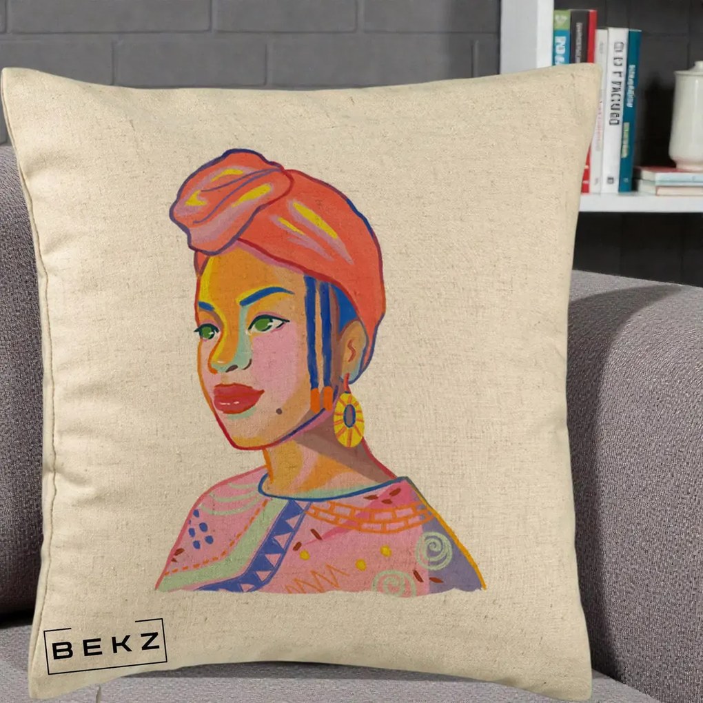 Perna Decorativa Portret Femeie Africana, 40x40 cm, Bej, Husa Detasabila, Perna Inclusa, BEKZ®