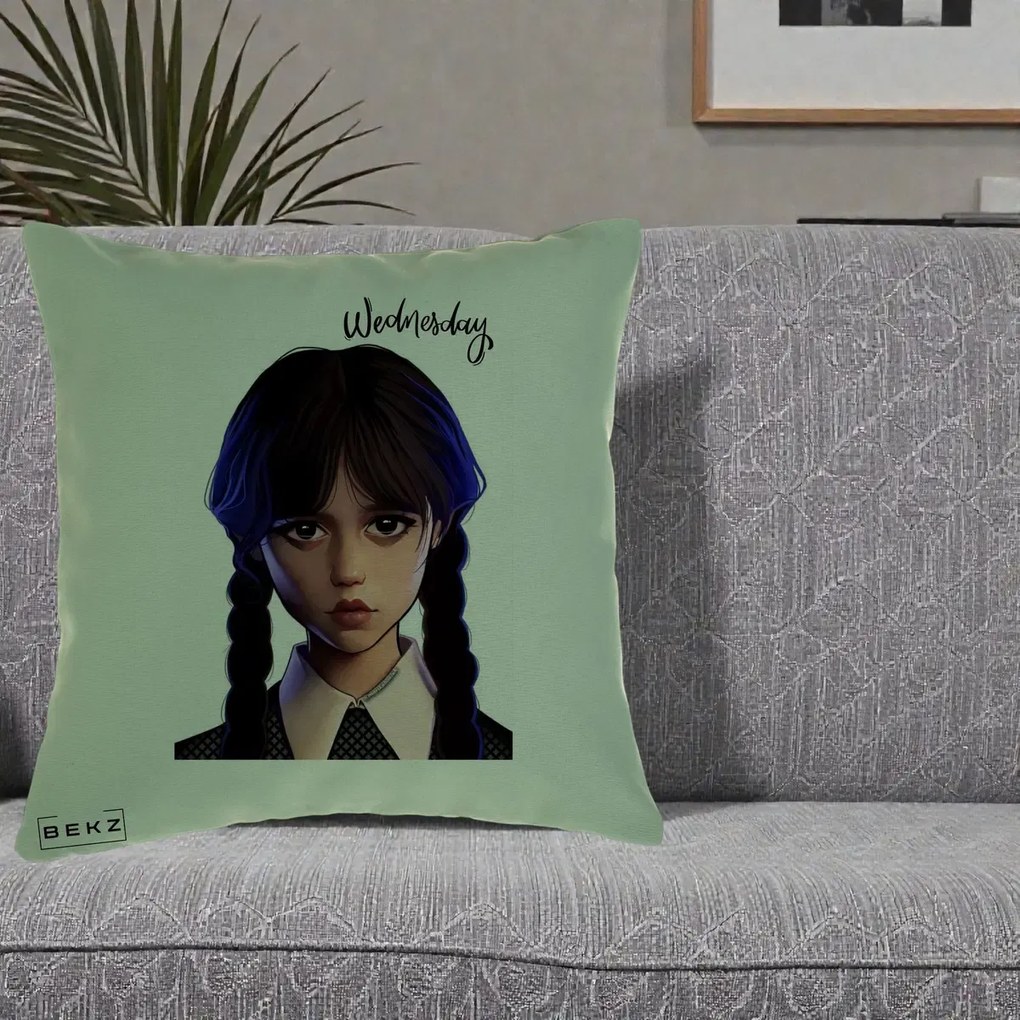 Perna Personalizata Wednesday Addams Portret Realist, 40x40 cm, Verde, Husa Detasabila, Perna Inclusa, BEKZ®