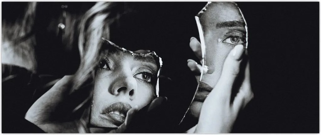 Tablou - Privind în oglindă (120x50 cm)