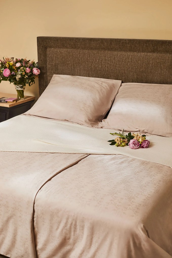 Lenjerie de pat de lux Amore din jacquard sb