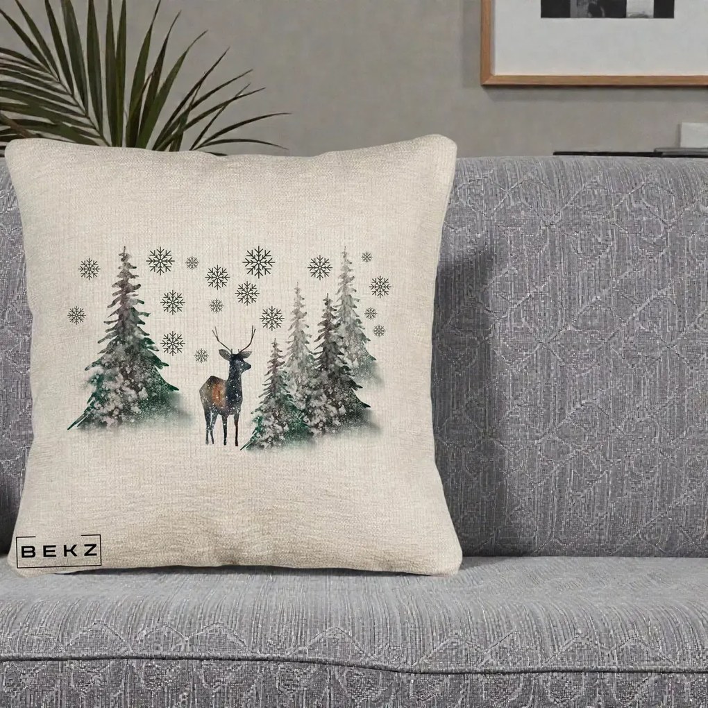 Perna Decorativa Ren in Padure Inzapezita, 40x40 cm, Bej Canapea, Husa Detasabila, Perna Inclusa, BEKZ®
