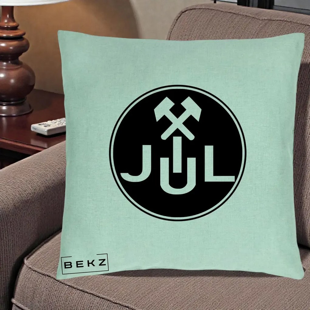 Perna Personalizata JUL Jiul Lupeni Fotbal, 40x40 cm, Verde Menta, Husa Detasabila, Perna Inclusa, BEKZ®