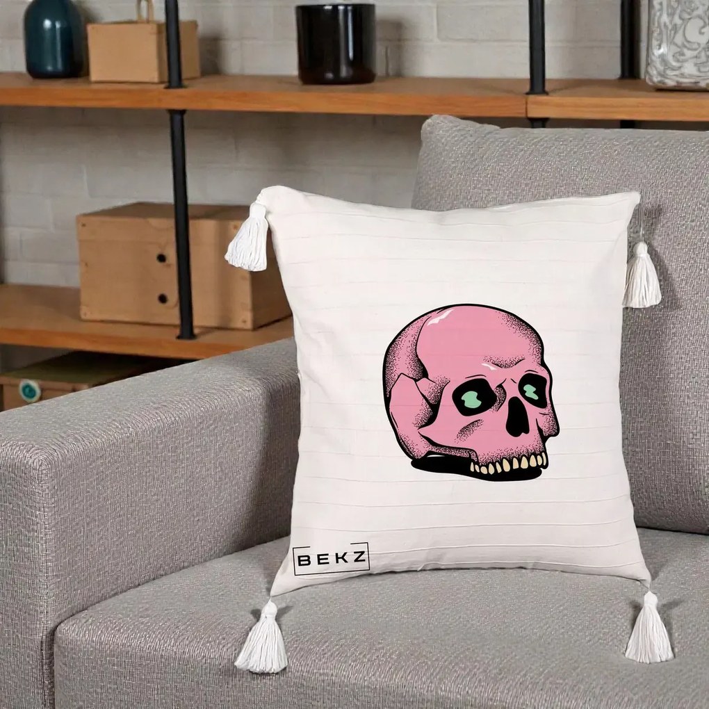 Perna Decorativa Craniu Roz Tatoo Art Halloween, 40x40 cm, Bej cu Franjuri, Husa Detasabila, Perna Inclusa, BEKZ®