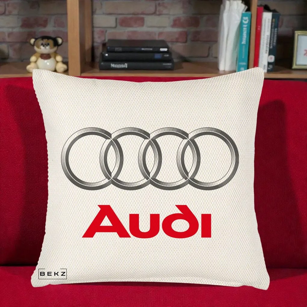 Perna personalizata emblema Audi, 45x45 cm cu Umplutura, Crem Reliefat, BEKZ