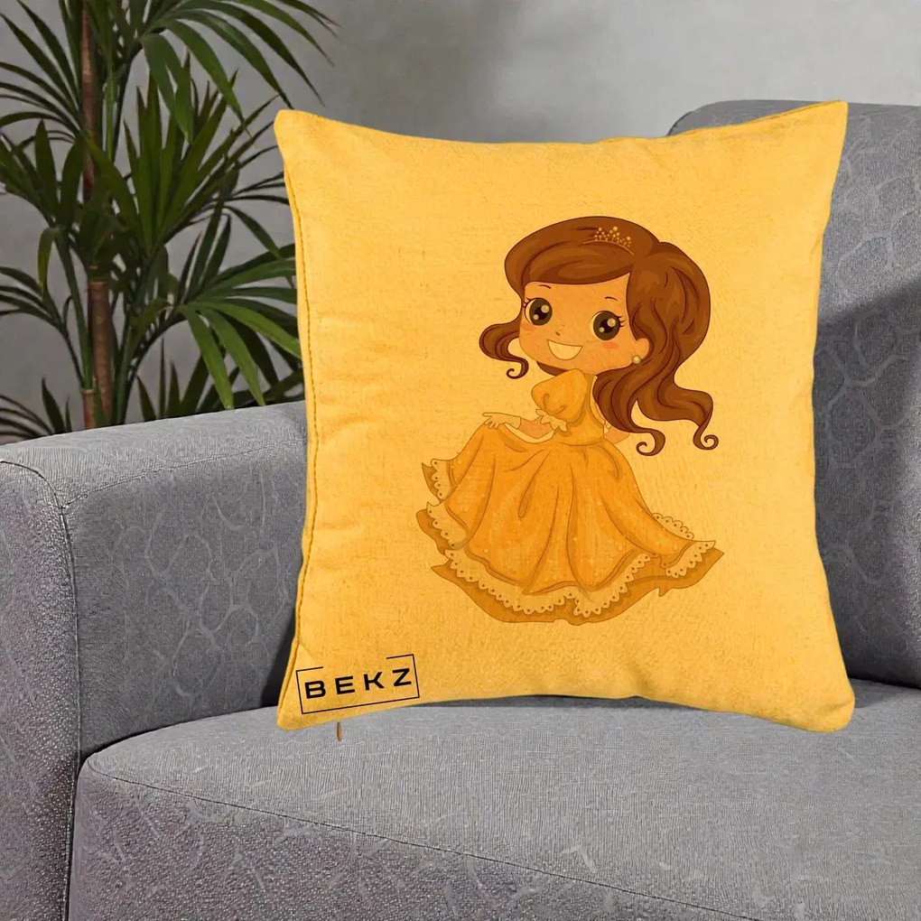 Perna Decorativa Printesa Bella Rochie Aurie, 40x40 cm, Galben, Husa Detasabila, Perna Inclusa, BEKZ®
