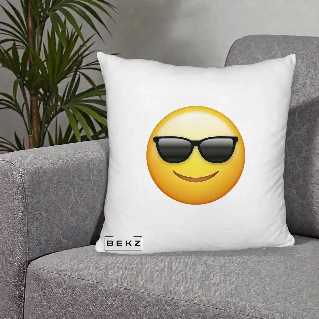Perna Decorativa Emoji Cool Ochelari, 40x40 cm, Alb Pufos, Husa Detasabila, Perna Inclusa, BEKZ®