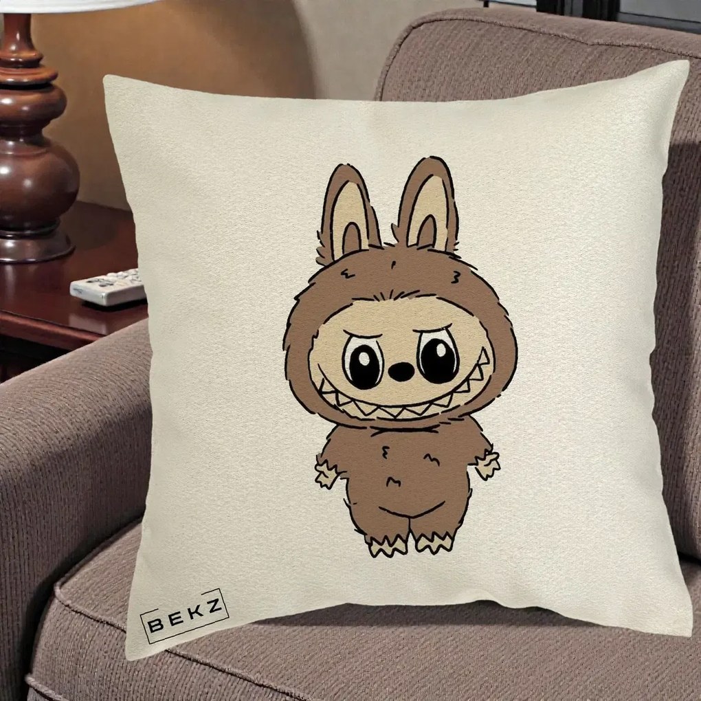Perna Personalizata Labubu Maro Natural Solo, 40x40 cm, Ecru, Husa Detasabila, Perna Inclusa, BEKZ®