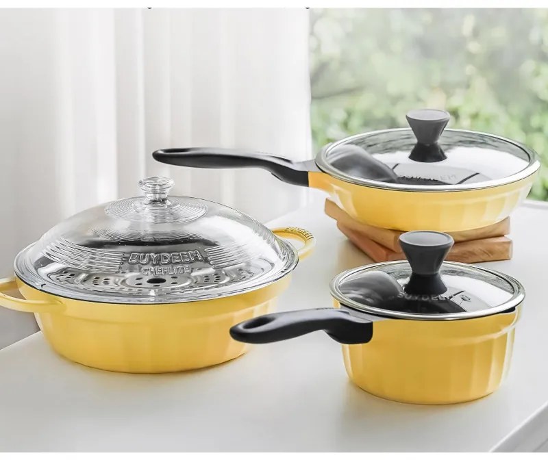 Cratita BUYDEEM CP141, 1.8 l, Capac din sticla, Aluminiu turnat, Fara PFOA, Acoperire antiaderenta, Galben