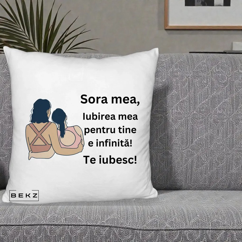 Cadou pentru Sora - Perna Personalizata Sora Mea Te Iubesc Doua Fete Fashioniste Line Art, 40x40 cm, Alb Pufos, Husa Detasabila, Perna Inclusa, BEKZ®