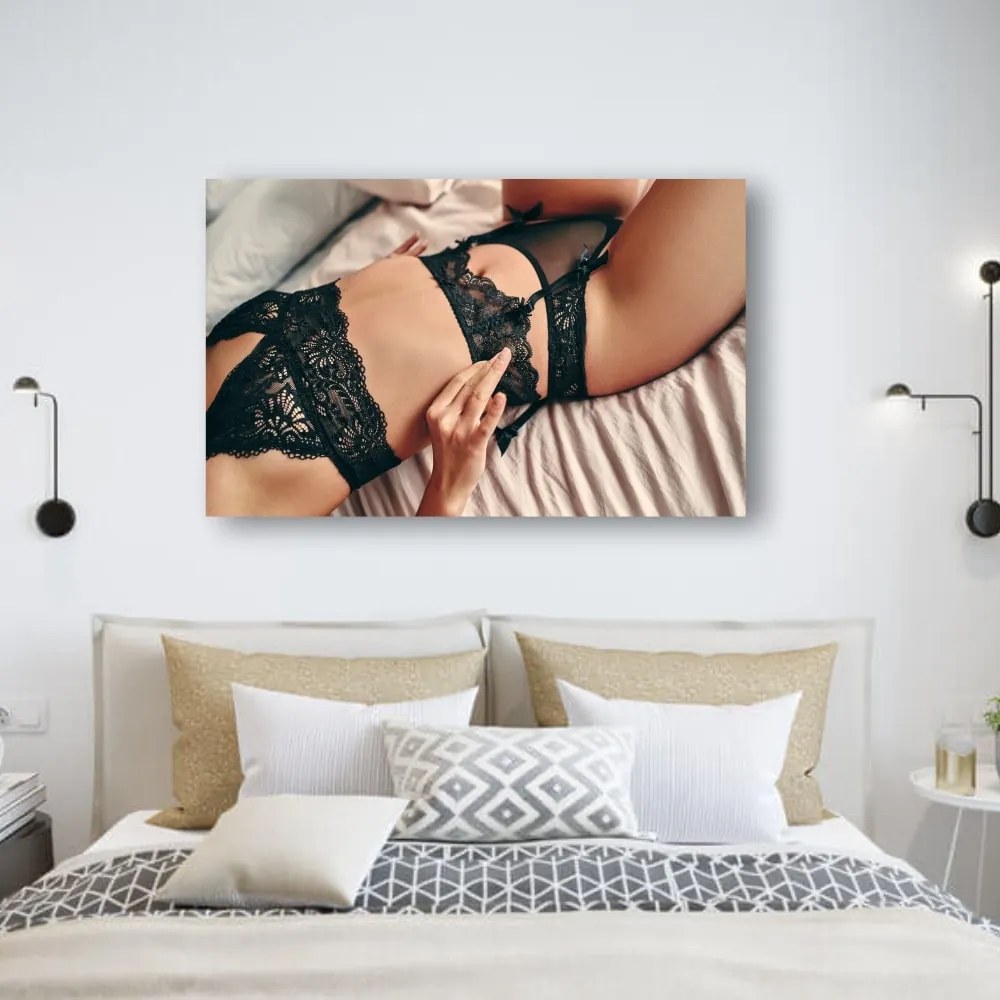 Tablou Canvas Femeie Sexy Lenjerie senzuala - 60x40cm
