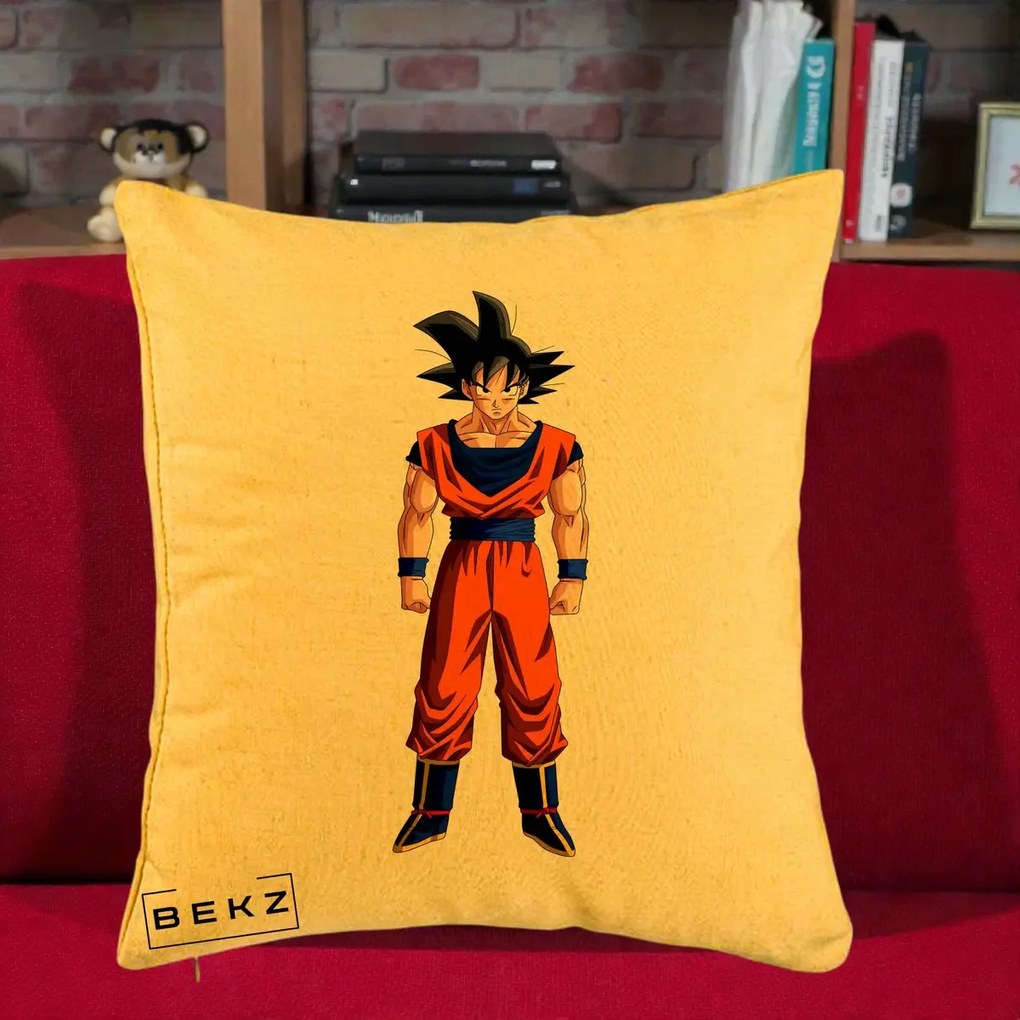 Perna Personalizata Dragon Ball Goku Complet in Gi Portocaliu, 40x40 cm, Galben, Husa Detasabila, Perna Inclusa, BEKZ®