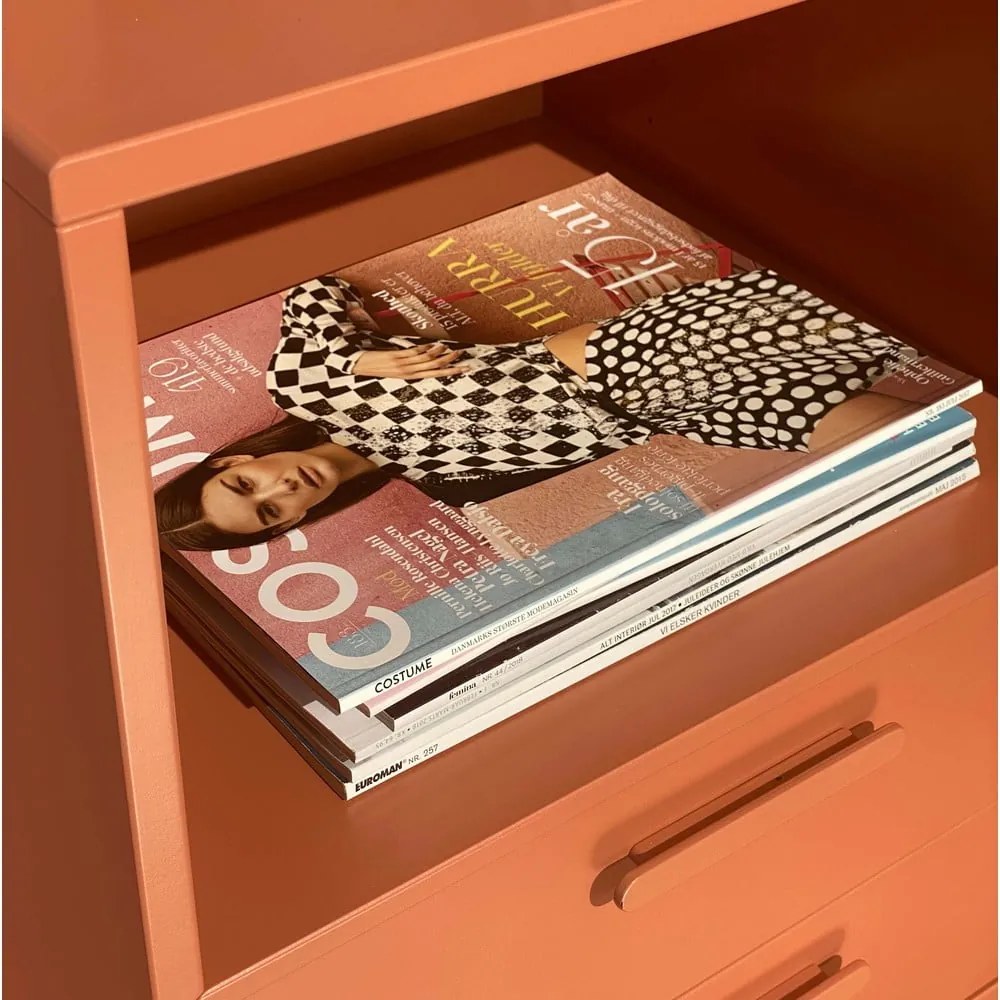 Noptieră de perete cu 2 sertare Keep by Hammel, roșu cărămiziu