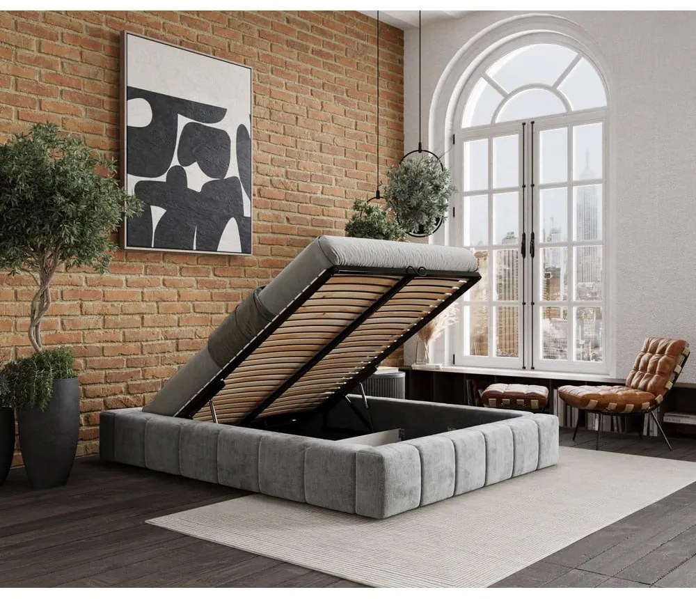 Pat matrimonial gri deschis tapițat cu spațiu de depozitare cu somieră 200x200 cm Aruba L – Maison de Rêve