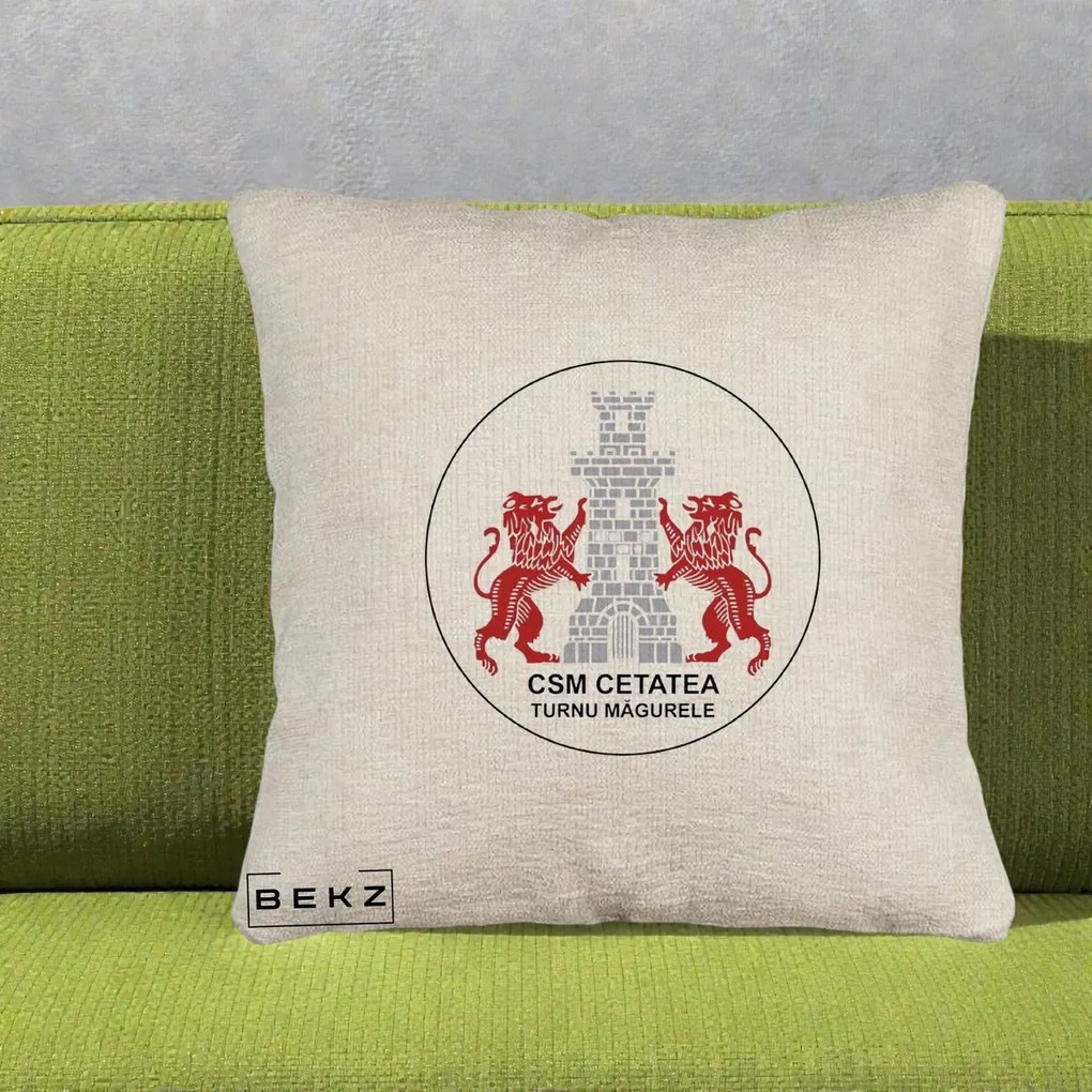 Perna Personalizata CSM Cetatea Turnu Magurele Fotbal, 40x40 cm, Bej Canapea, Husa Detasabila, Perna Inclusa, BEKZ®